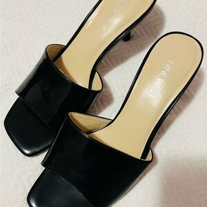 Nine West Black Women's kitten heels